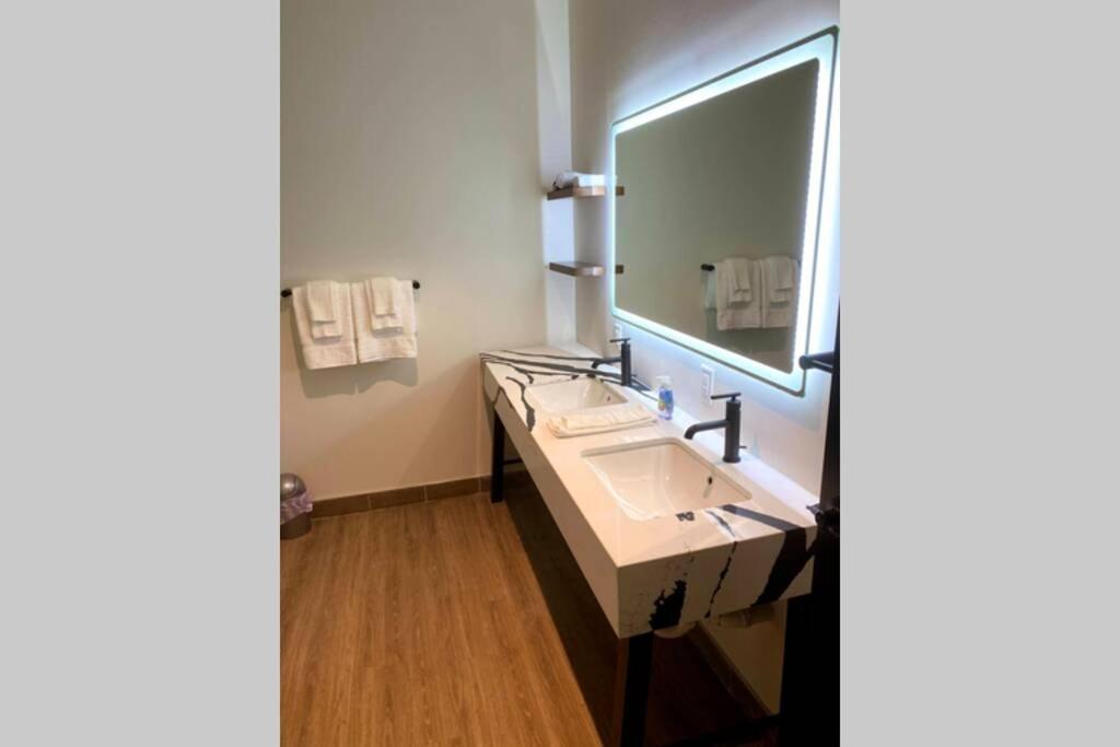 3E-Spacious Close To Pitt/Cmu/Carlow, Sleeps 4 Pittsburgh Esterno foto